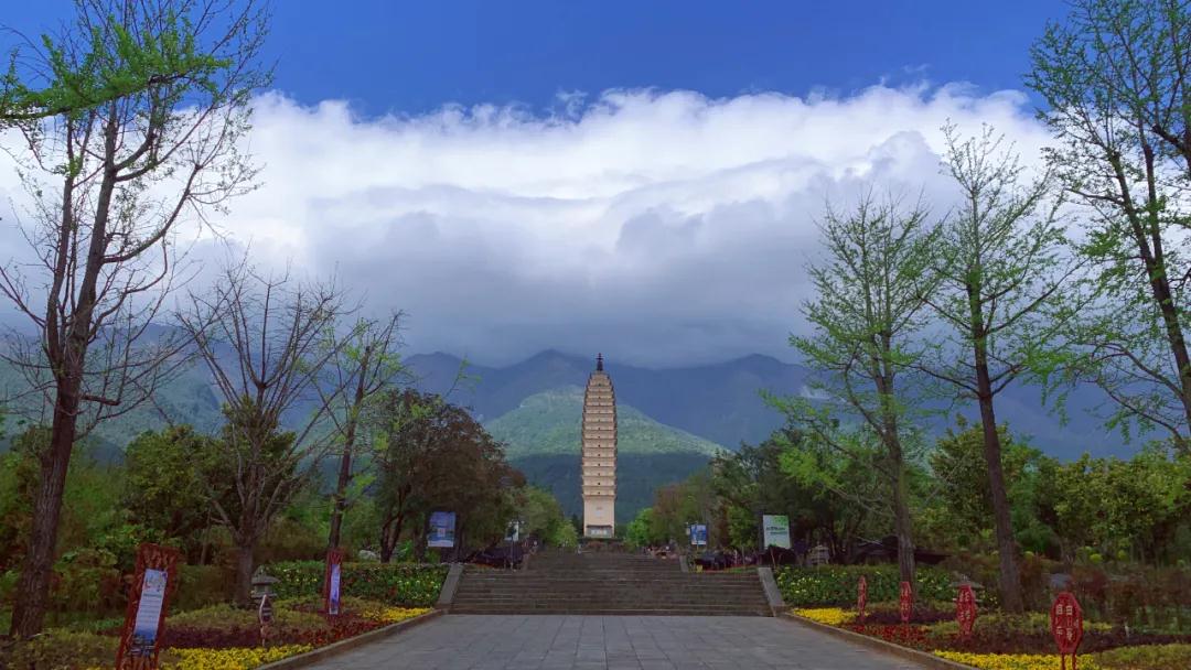 大理崇圣寺丨扯一片白云鋪床，留半輪明月看經(jīng)，天地之間找到平靜和安寧   大理旅游攻略